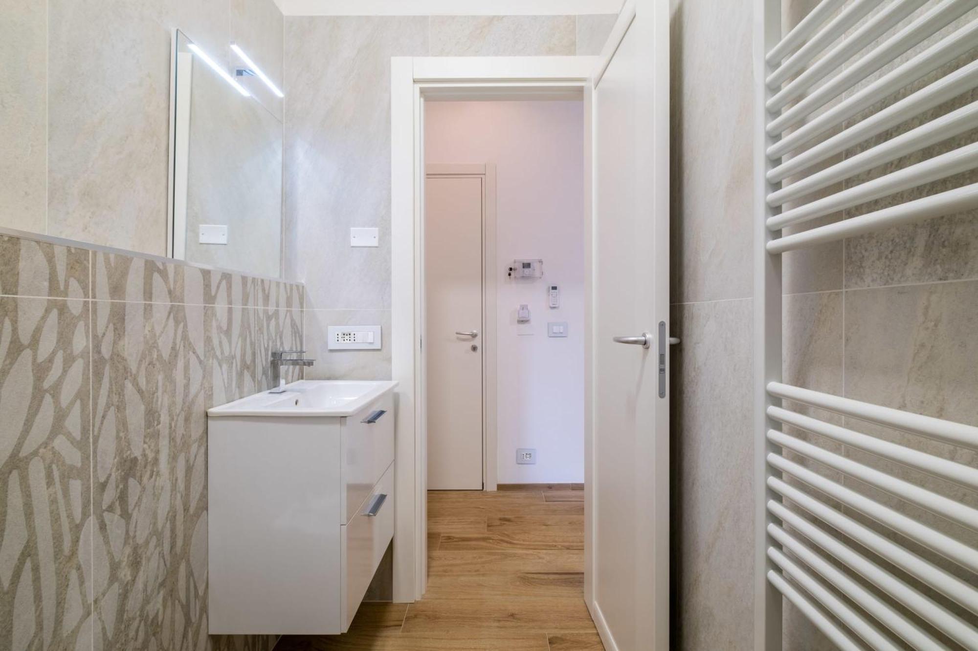 Homeby, Casa Due Agosto Bologna Exterior photo
